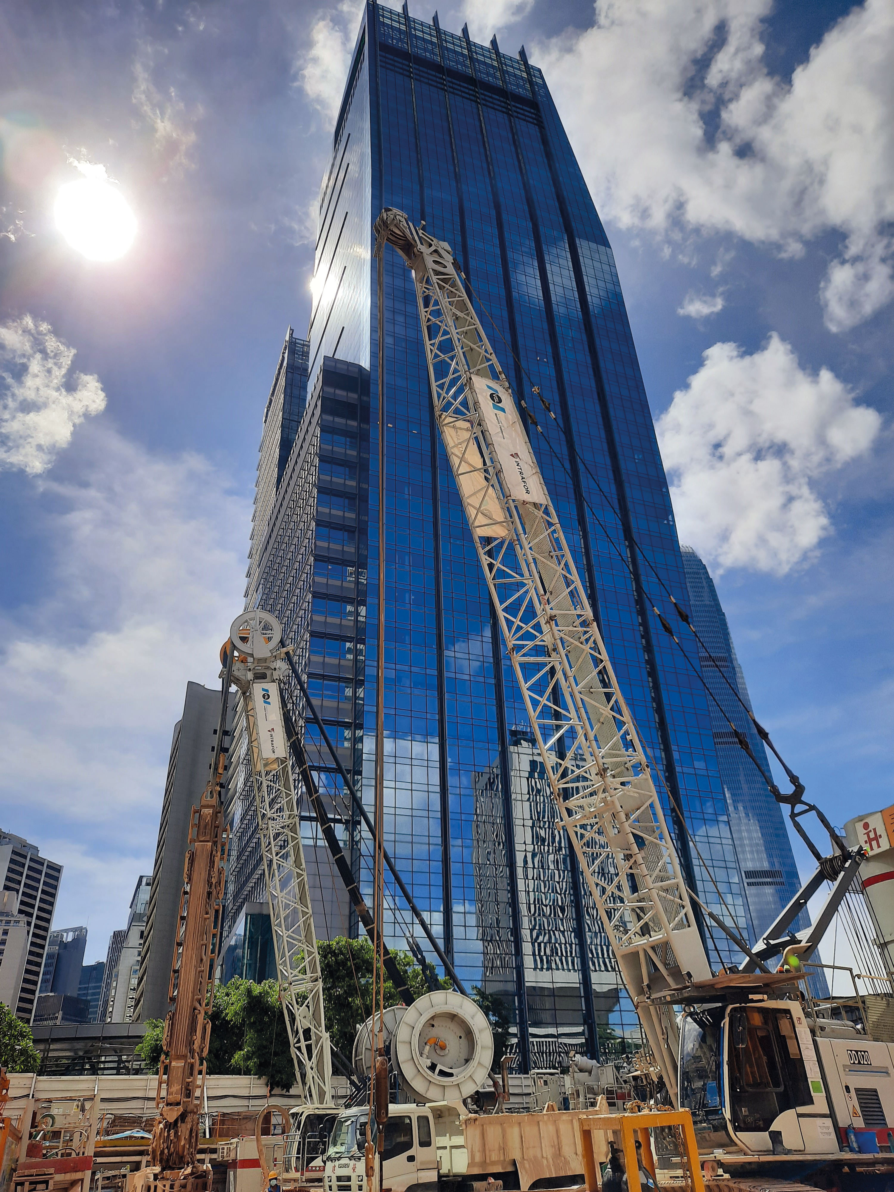 Deep foundations for buildings